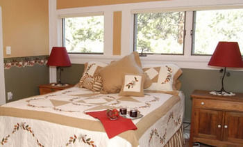 Anniversary Inn Bed And Breakfast Estes Park Exterior foto